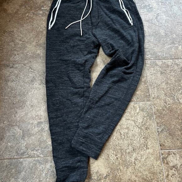 American Eagle men’s size S sweatpants joggers, gray white accent - Picture 1 of 7